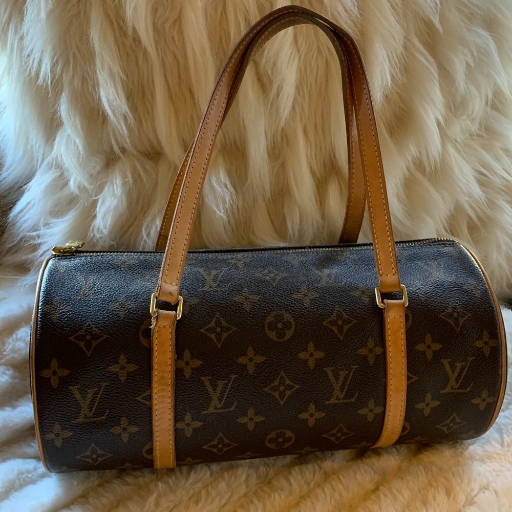 Louis Vuitton Authentic Papillon 30 Monogram w/bag
